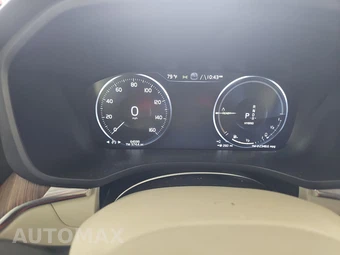 2021 Volvo XC60 Recharge Plug-In Hybrid T8 Inscription Expression - miniatura 12