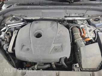 2021 Volvo XC60 Recharge Plug-In Hybrid T8 Inscription Expression - miniatura 15