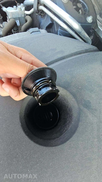 2021 Volvo XC60 Recharge Plug-In Hybrid T8 Inscription Expression - miniatura 19