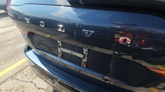 2021 Volvo XC60 Recharge Plug-In Hybrid T8 Inscription Expression - miniatura 24