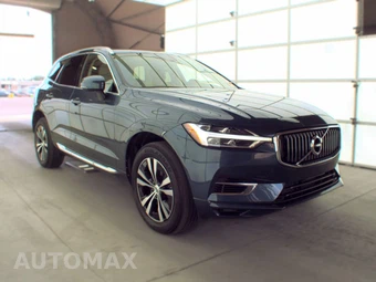 2021 Volvo XC60 Recharge Plug-In Hybrid T8 Inscription Expression - miniatura 3