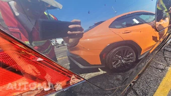 2021 Volvo XC60 Recharge Plug-In Hybrid T8 Inscription Expression - miniatura 32