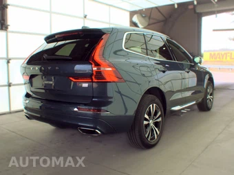 2021 Volvo XC60 Recharge Plug-In Hybrid T8 Inscription Expression - miniatura 4