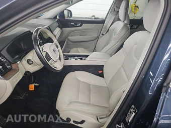 2021 Volvo XC60 Recharge Plug-In Hybrid T8 Inscription Expression - miniatura 7