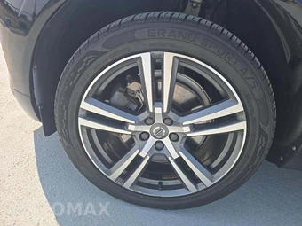 2021 Volvo XC60 Recharge Plug-In Hybrid T8 Inscription Expression - miniatura 20