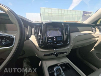 2021 Volvo XC60 Recharge Plug-In Hybrid T8 Inscription - miniatura 10