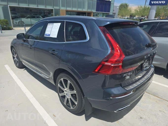2021 Volvo XC60 Recharge Plug-In Hybrid T8 Inscription - miniatura 2