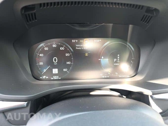 2021 Volvo XC60 Recharge Plug-In Hybrid T8 R-Design - miniatura 9