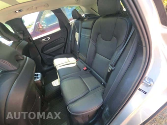 2021 Volvo XC60 T5 Inscription - miniatura 13