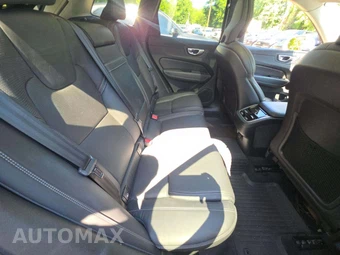 2021 Volvo XC60 T5 Inscription - miniatura 16