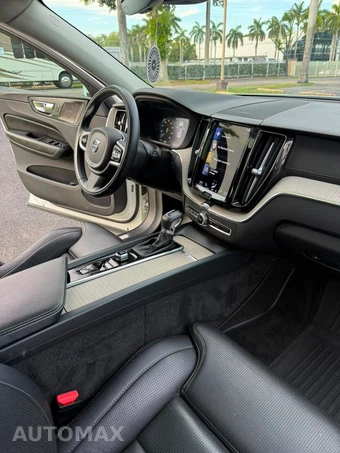 2021 Volvo XC60 T5 Inscription - miniatura 19