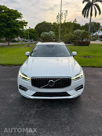 2021 Volvo XC60 T5 Inscription - miniatura 2