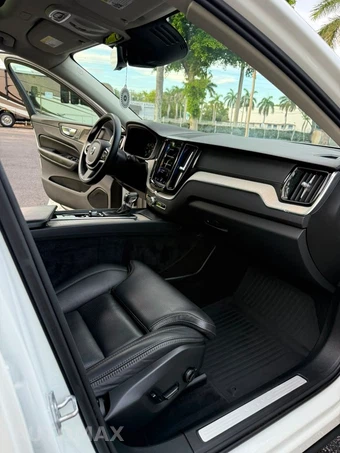 2021 Volvo XC60 T5 Inscription - miniatura 20
