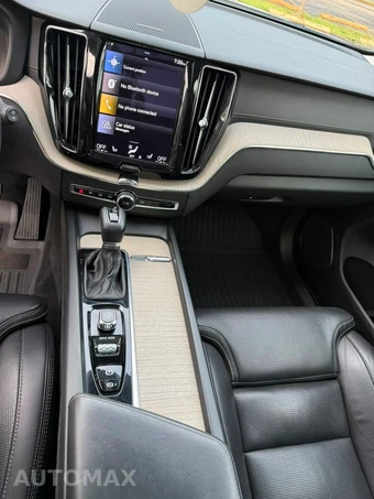 2021 Volvo XC60 T5 Inscription - miniatura 23
