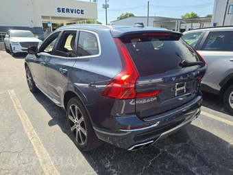 2021 Volvo XC60 T5 Inscription - miniatura 2