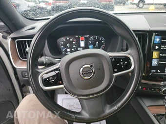 2021 Volvo XC60 T5 Inscription – miniatura 10