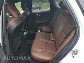 2021 Volvo XC60 T5 Inscription – miniatura 13