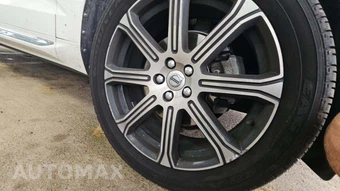 2021 Volvo XC60 T5 Inscription – miniatura 24