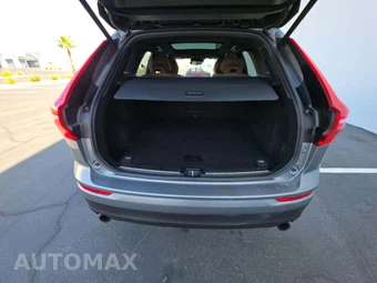2021 Volvo XC60 T5 Momentum - miniatura 11