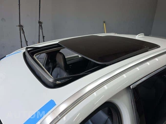2021 Volvo XC60 T5 Momentum - miniatura 12