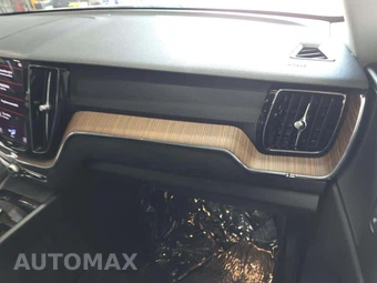 2021 Volvo XC60 T5 Momentum - miniatura 19
