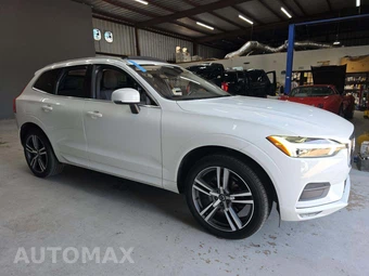 2021 Volvo XC60 T5 Momentum - miniatura 4