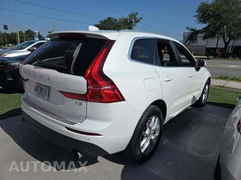 2021 Volvo XC60 T5 Momentum – miniatura 3