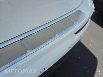 2021 Volvo XC60 T5 Momentum - miniatura 21