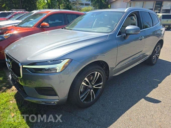 2021 Volvo XC60 T5 Momentum