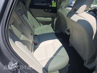 2021 Volvo XC60 T5 Momentum - miniatura 16