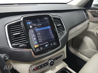 2021 Volvo XC90 Recharge Plug-In Hybrid T8 Inscription 6-Passenger - miniatura 11