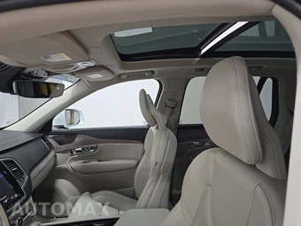 2021 Volvo XC90 Recharge Plug-In Hybrid T8 Inscription 6-Passenger - miniatura 19