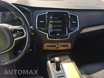 2021 Volvo XC90 Recharge Plug-In Hybrid T8 Inscription Expression 6-Passenger - miniatura 7