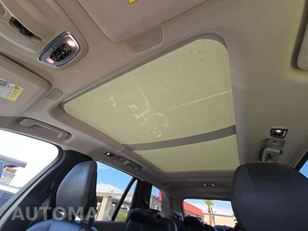 2021 Volvo XC90 Recharge Plug-In Hybrid T8 Inscription Expression 6-Passenger - miniatura 8