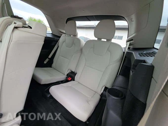2021 Volvo XC90 Recharge Plug-In Hybrid T8 Inscription Expression 7-Passenger - miniatura 14