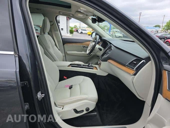 2021 Volvo XC90 Recharge Plug-In Hybrid T8 Inscription Expression 7-Passenger - miniatura 19