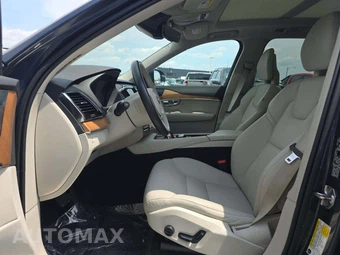 2021 Volvo XC90 Recharge Plug-In Hybrid T8 Inscription Expression 7-Passenger - miniatura 3