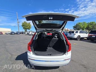 2021 Volvo XC90 T6 Inscription 6-Passenger - miniatura 12