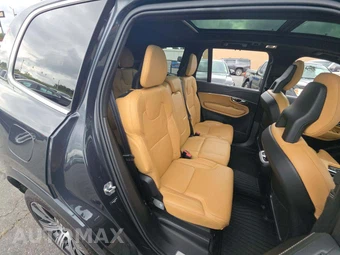 2021 Volvo XC90 T6 Inscription 7-Passenger - miniatura 17