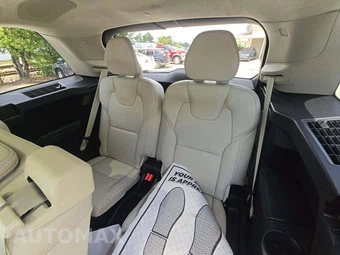 2021 Volvo XC90 T6 Inscription 7-Passenger - miniatura 11