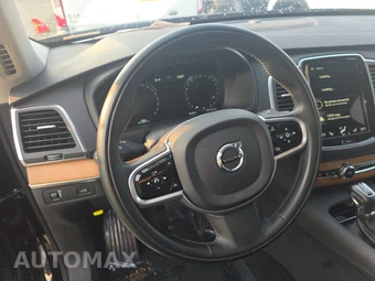 2021 Volvo XC90 T6 Momentum 6-Passenger - miniatura 10