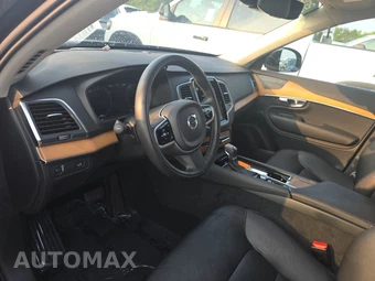 2021 Volvo XC90 T6 Momentum 6-Passenger - miniatura 11