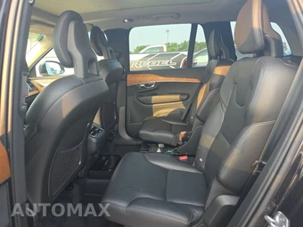 2021 Volvo XC90 T6 Momentum 6-Passenger - miniatura 13