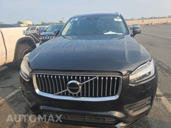 2021 Volvo XC90 T6 Momentum 6-Passenger - miniatura 2