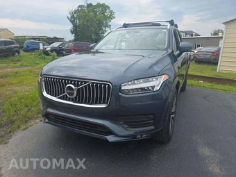 2021 Volvo XC90 T6 Momentum 7-Passenger