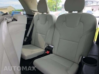 2021 Volvo XC90 T6 Momentum 7-Passenger - miniatura 14
