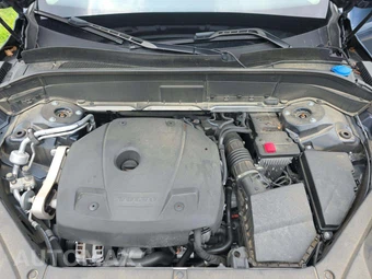 2021 Volvo XC90 T6 Momentum 7-Passenger - miniatura 25