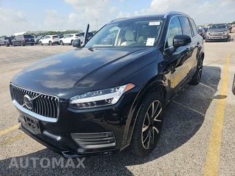 2021 Volvo XC90 T6 Momentum 7-Passenger