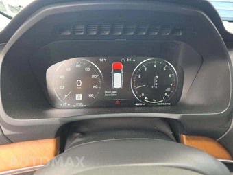 2021 Volvo XC90 T6 Momentum 7-Passenger - miniatura 5