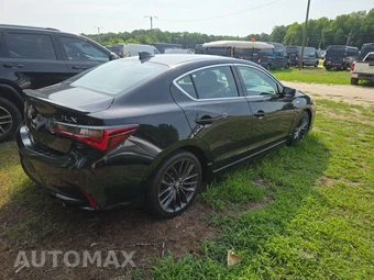 2022 Acura ILX w/Technology & A-Spec Pkgs – miniatura 4